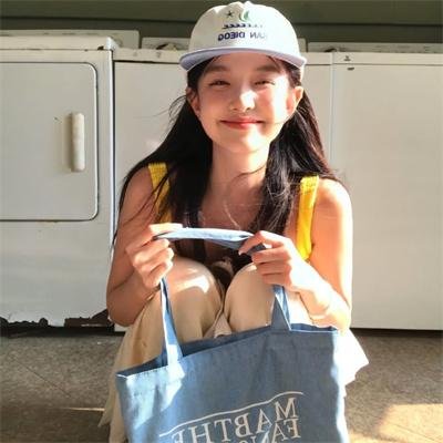 三个俄罗斯女孩